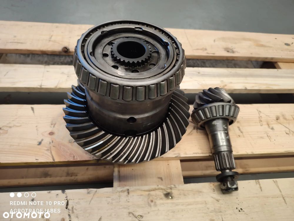Mechanizm różnicowy 7400401201  Valtra T 141 - 6