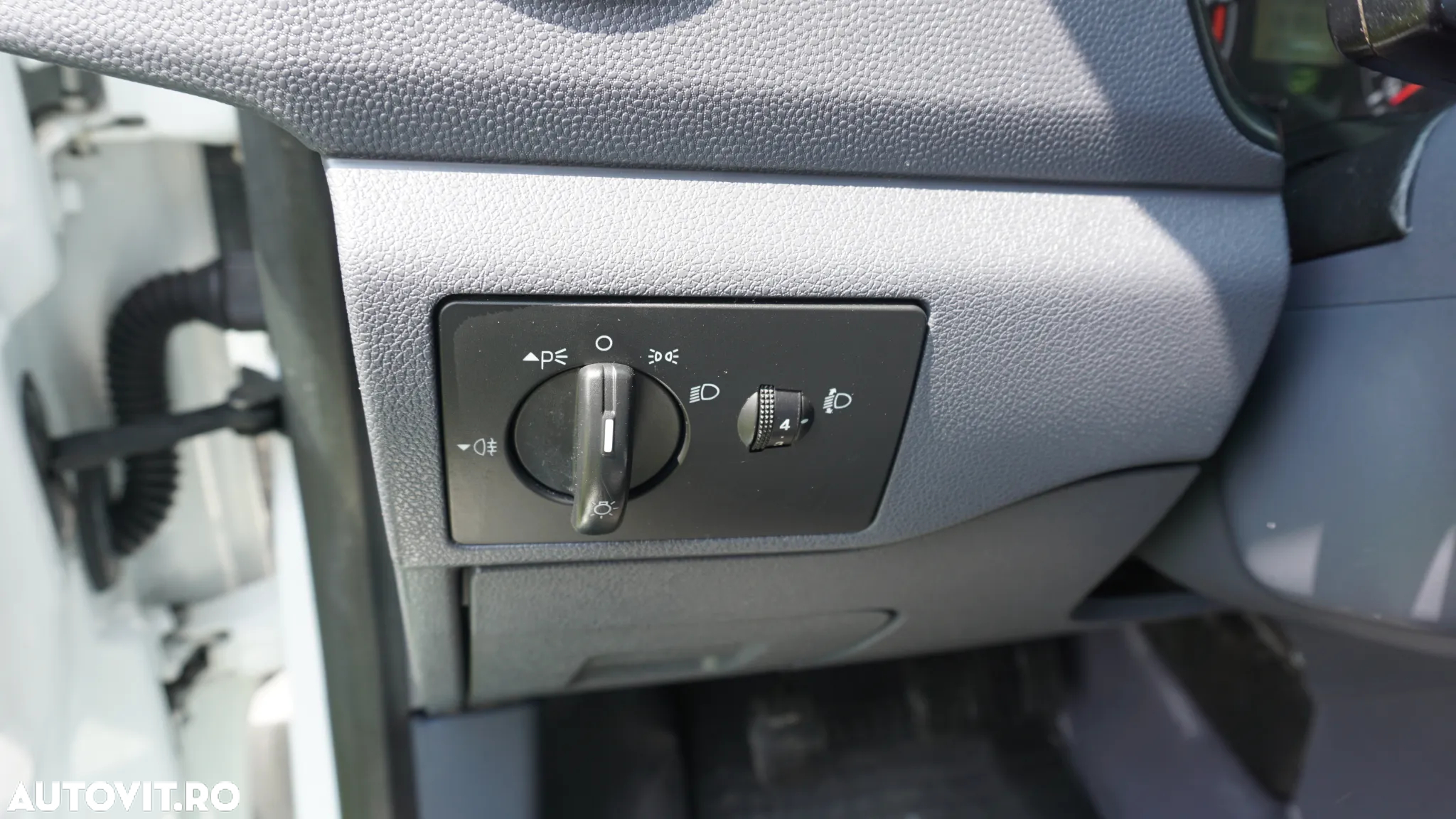 Ford Transit Connect - 14