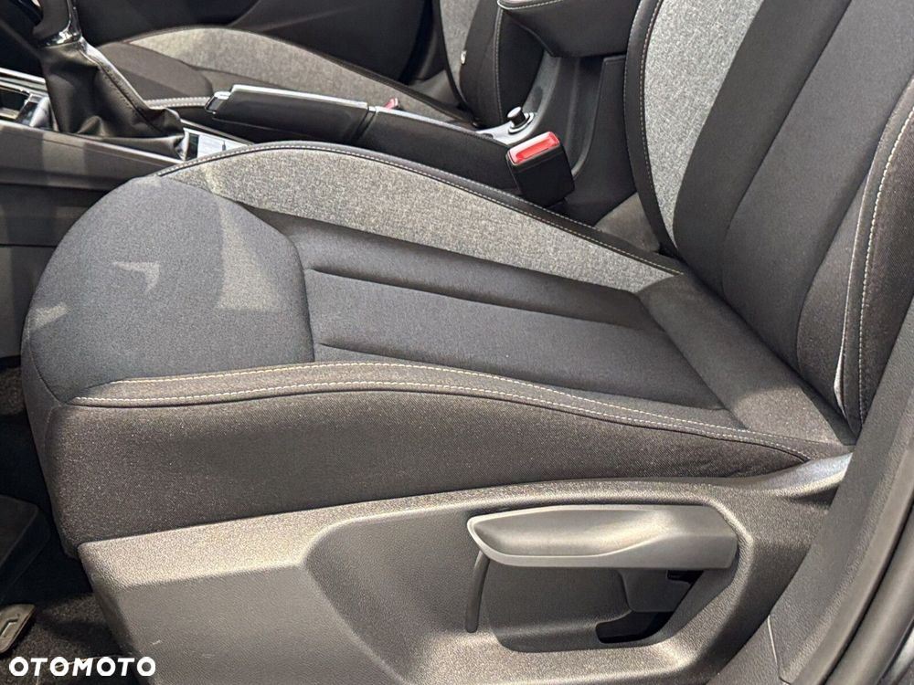 Skoda Kamiq 1.0 TSI Selection DSG - 21