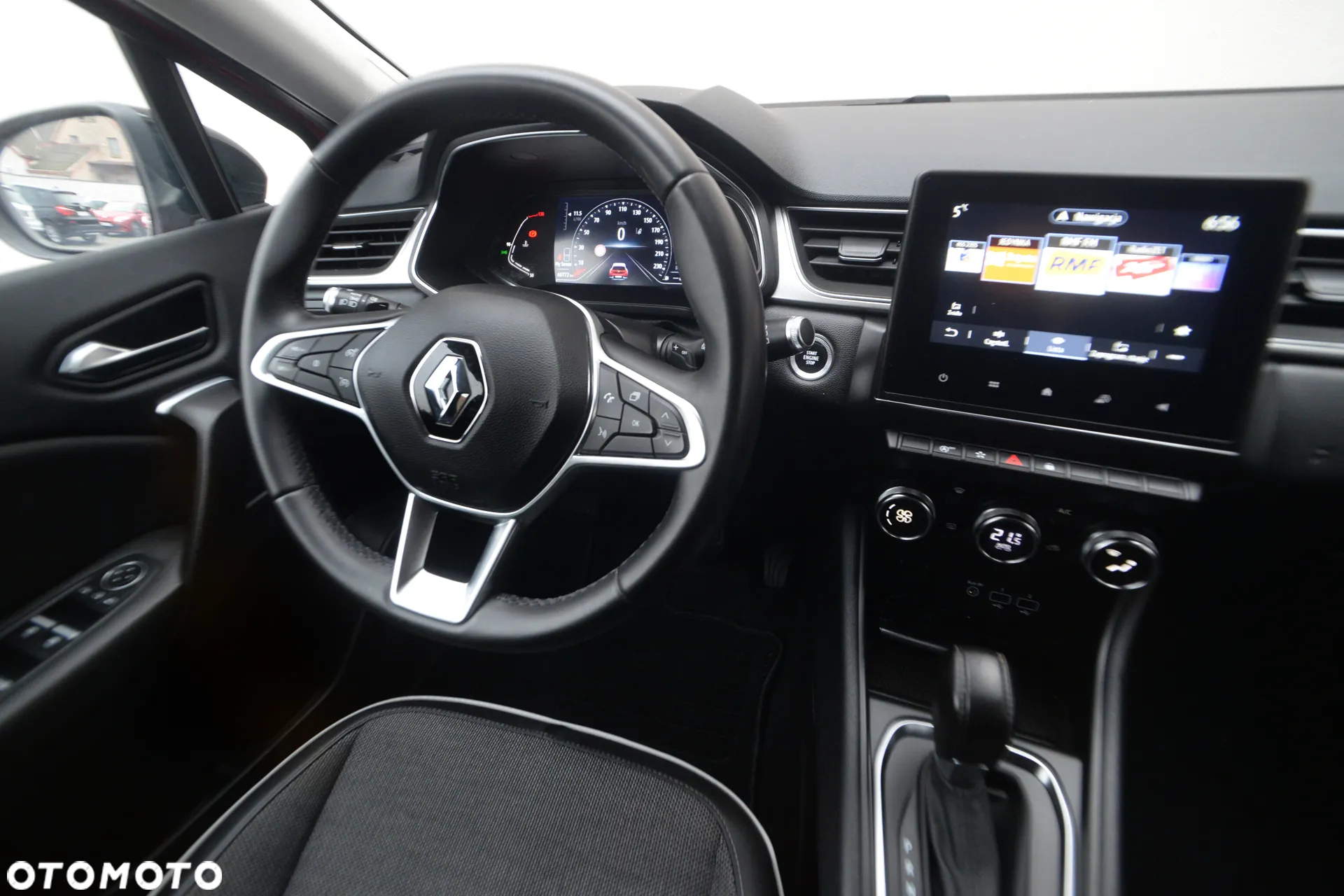 Renault Captur 1.3 TCe Intens EDC - 8