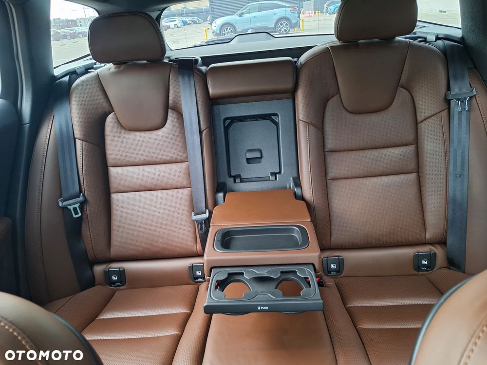 Volvo V60 D4 AWD Inscription - 25