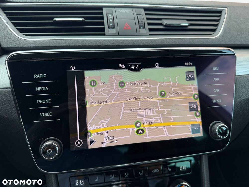 Skoda Superb 2.0 TDI SCR Ambition DSG - 26