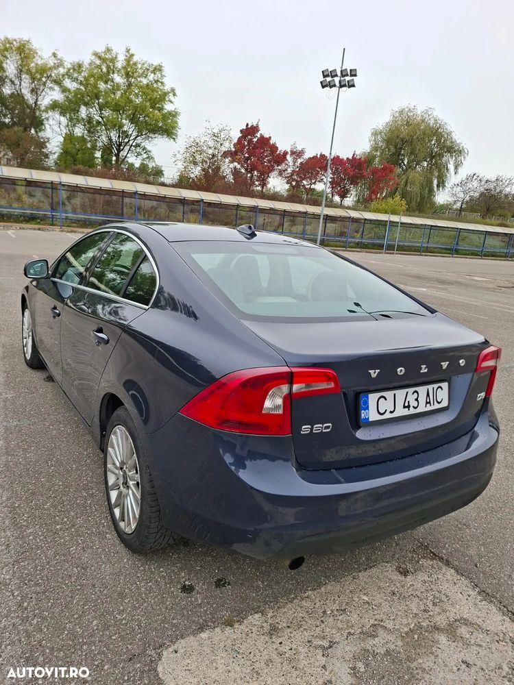 Volvo S60 D3 Start-Stop Basic - 12