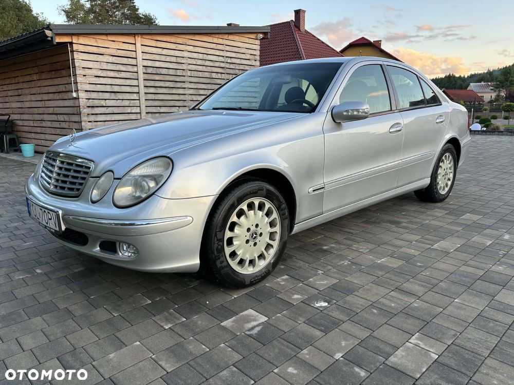 Mercedes-Benz Klasa E - 1