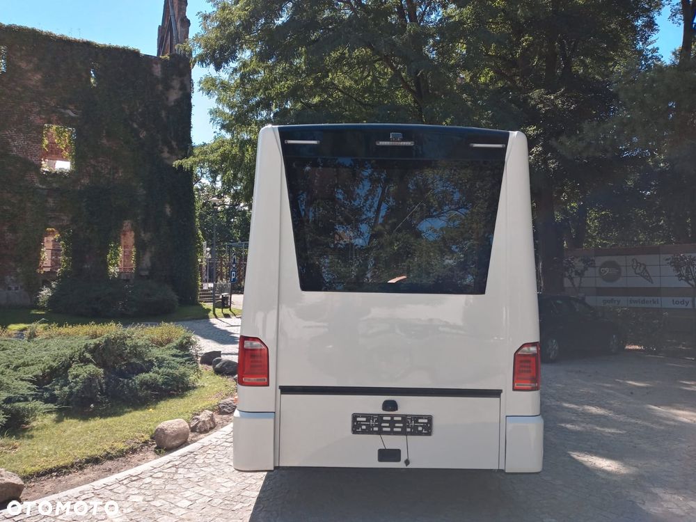 Volkswagen City - 8