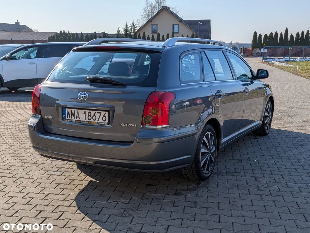 Toyota Avensis 1.8 VVT-i Edition - 15