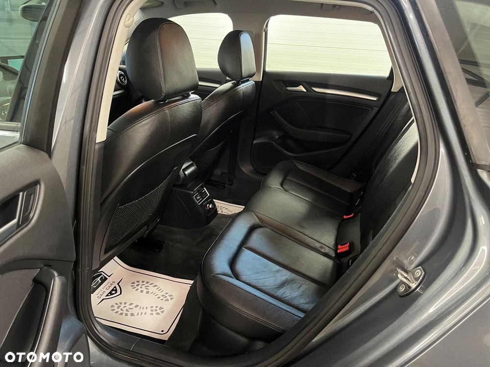 Audi A3 Sportback - 17