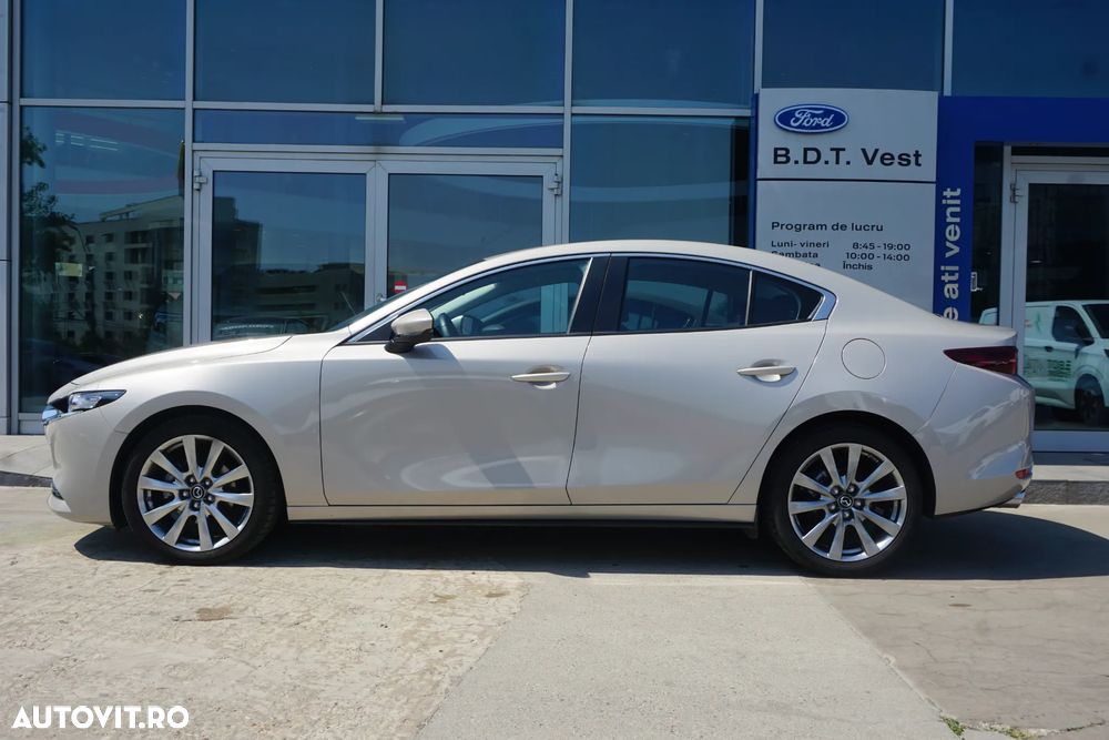 Mazda 3 e-Skyactiv X186 MHEV Center-Line - 4
