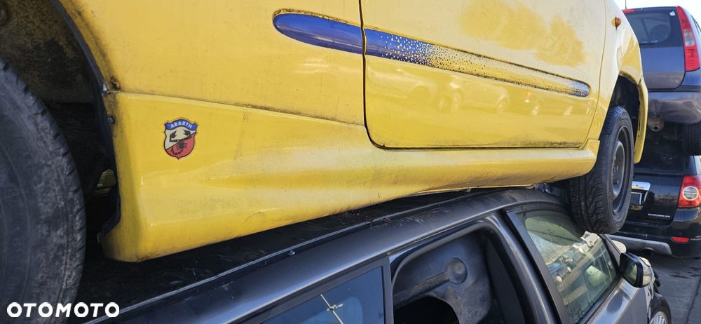 FIAT SEICENTO SPORTING ABARTH 1.1 98 - 02 - KIEROWNICA SPORTING SKÓRZANA - 18