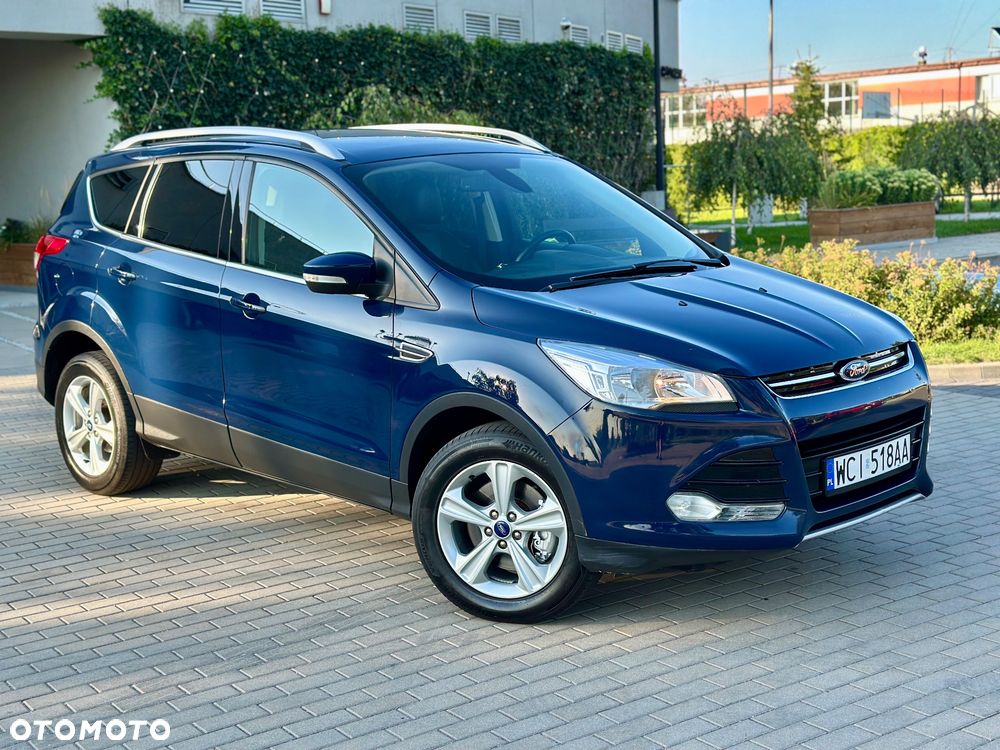 Ford Kuga 2.0 TDCi 2x4 Titanium - 2