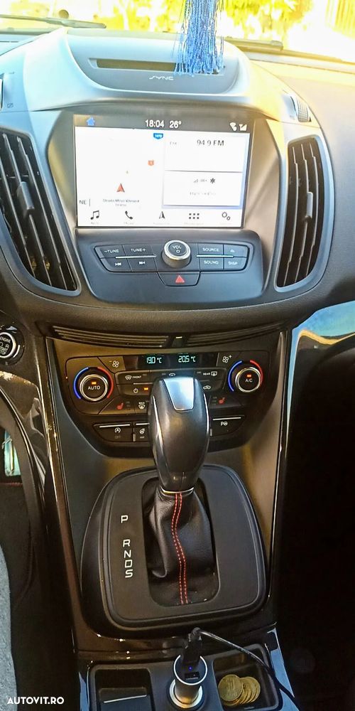 Ford Kuga - 8