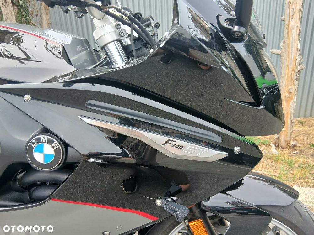 BMW F - 12
