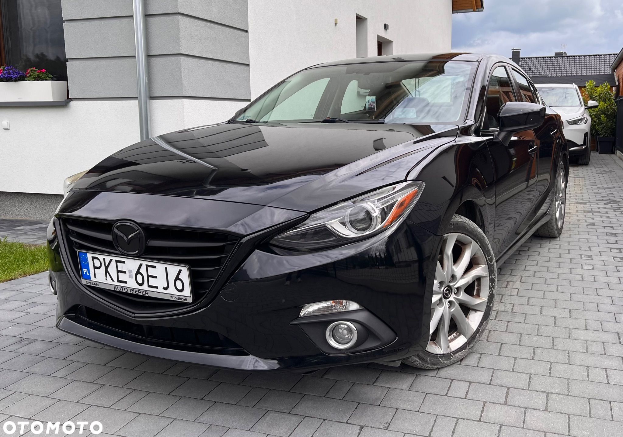 Mazda 3 - 1