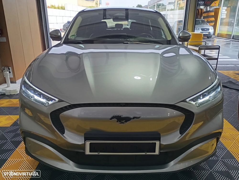 Ford Mustang Mach-E Standard - 29