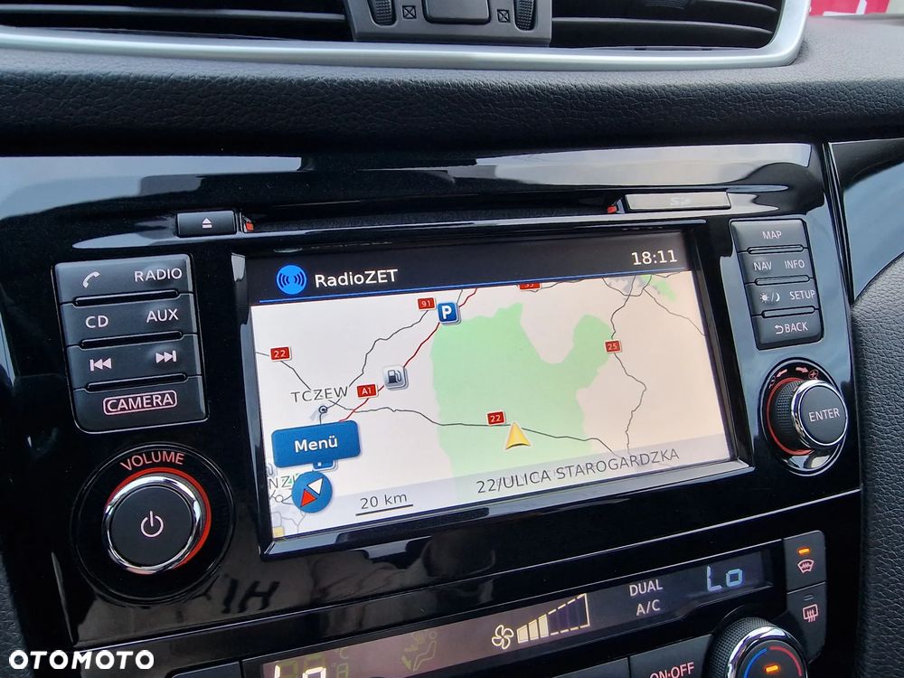 Nissan Qashqai 1.2 DIG-T N-Connecta - 32
