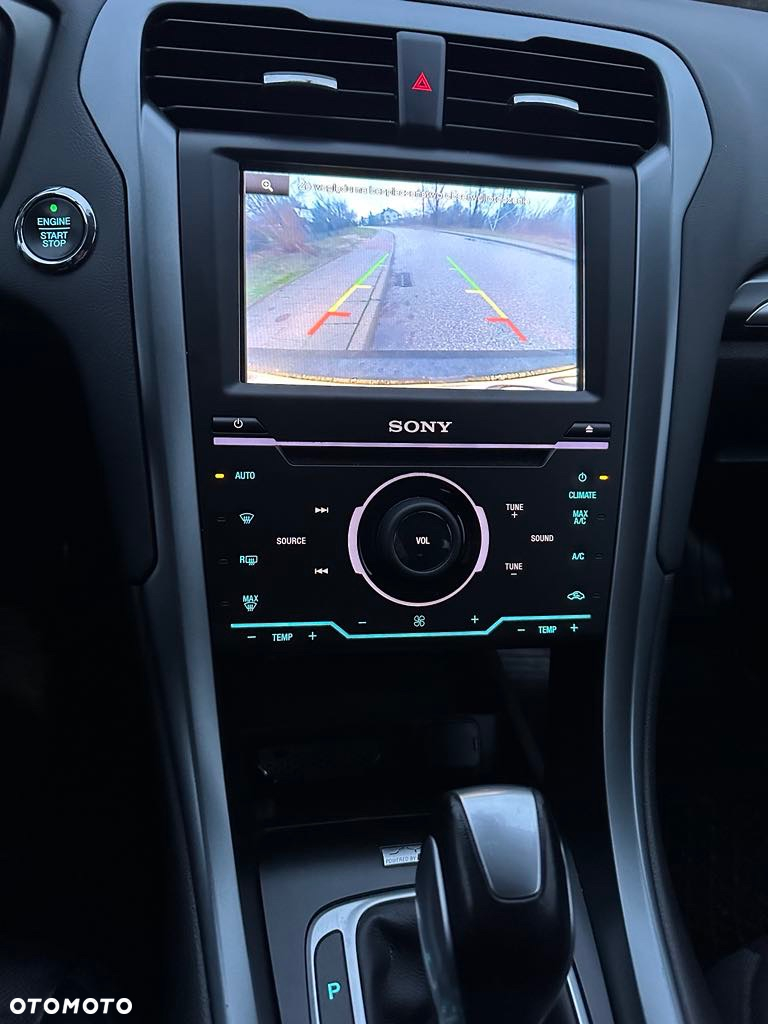 Ford Fusion 2.0 EcoBoost Titanium - 15