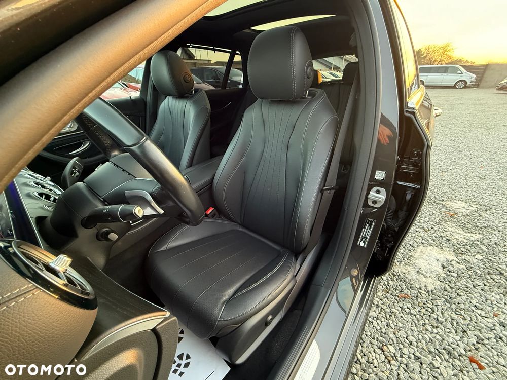 Mercedes-Benz Klasa E 300 d 9G-TRONIC AMG Line - 26
