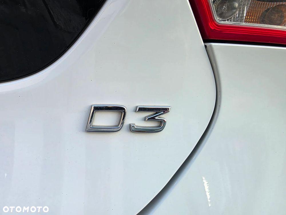 Volvo V40 D3 Summum - 31