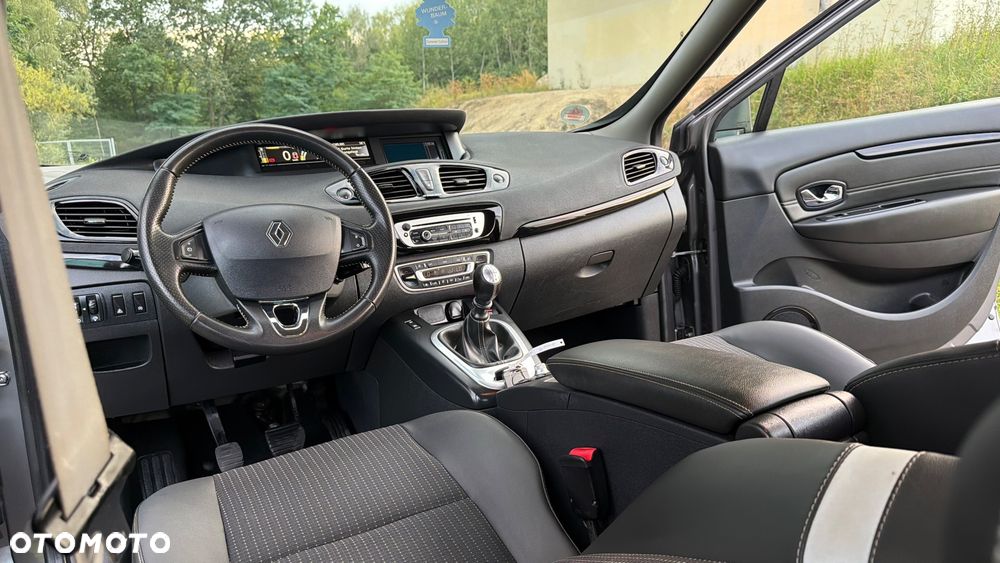 Renault Scenic ENERGY TCe 115 Bose Edition - 8