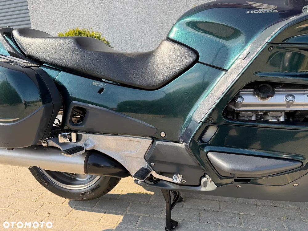 Honda ST - 21