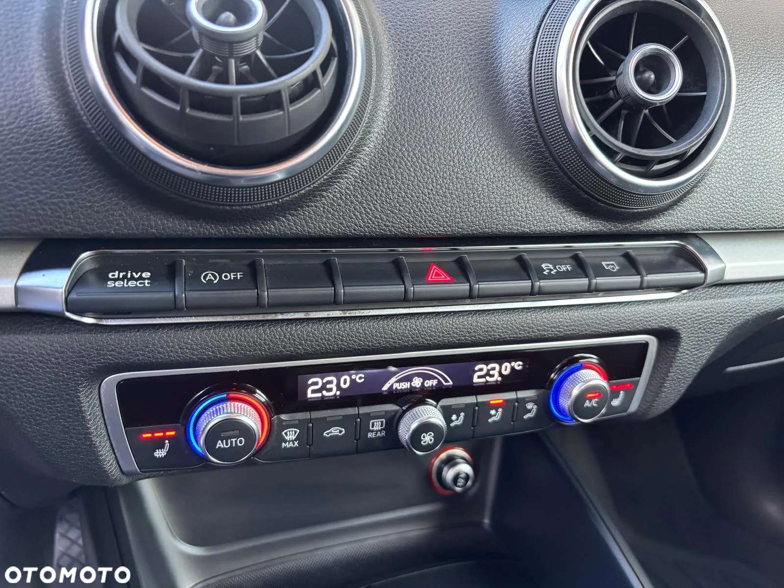 Audi A3 Sportback 2.0 TDI (clean diesel) S line Sportpaket - 24