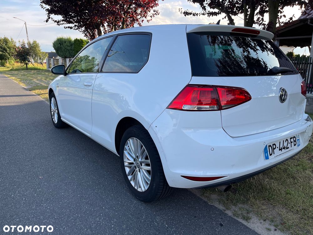 Volkswagen Golf 1.2 TSI BlueMotion Technology Cup - 3