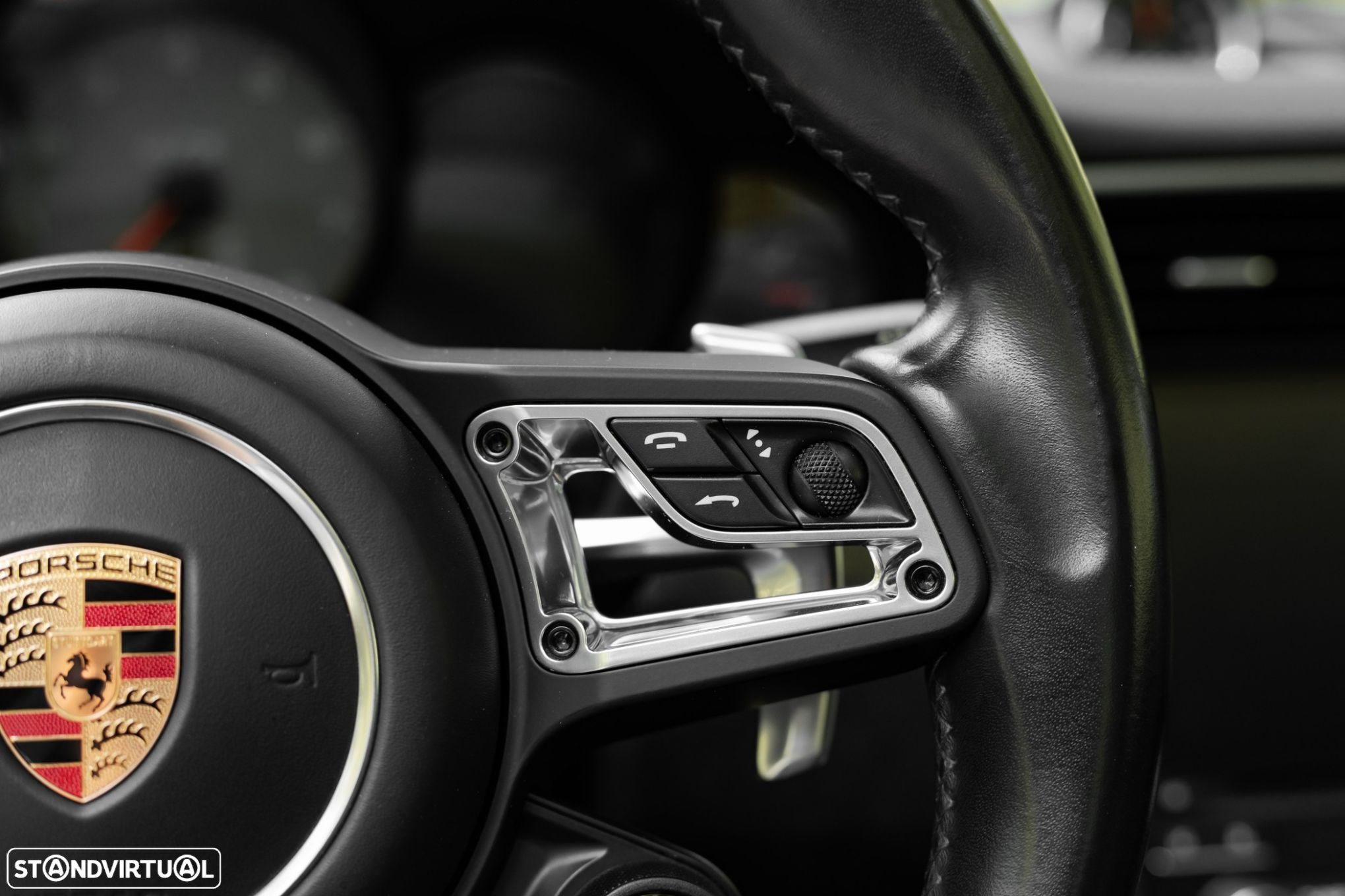 Porsche 911 (991) Targa 4 GTS PDK - 19