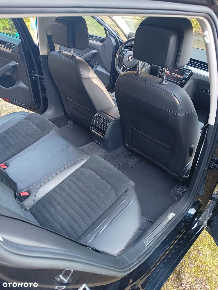 Volkswagen Passat - 7