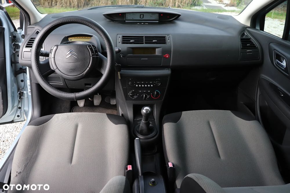 Citroën C4 1.6 16V Impress - 4