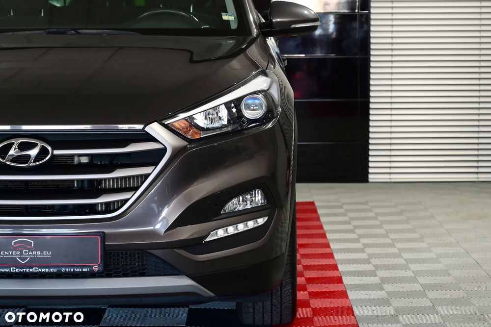 Hyundai Tucson 2.0 CRDi 4WD Automatik Style - 39