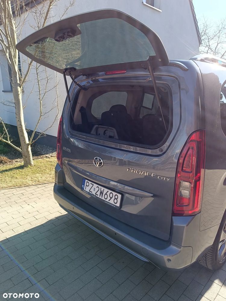 Toyota Proace City Verso Long 1.5 D-4D Family - 10