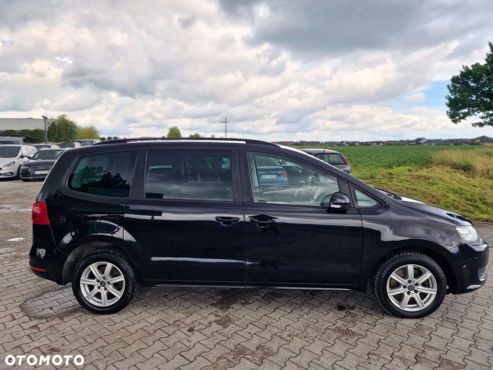 Volkswagen Sharan 2.0 TDI DSG BlueMotion Technology Comfortline - 8