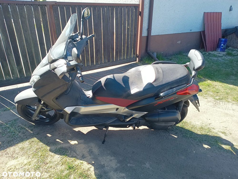 Yamaha X-max - 8