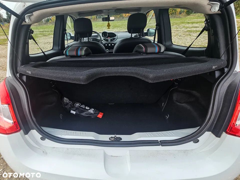 Renault Twingo 1.2 8V Access - 18