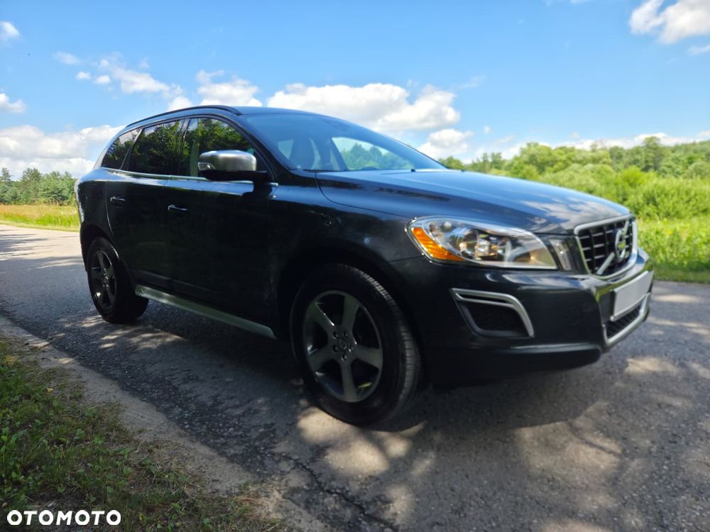 Volvo XC 60 D3 R-Design - 3