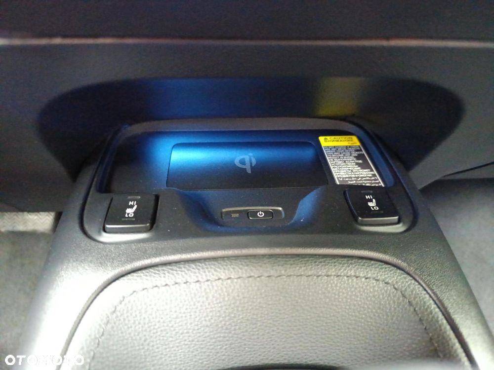 Toyota Corolla 1.8 Hybrid GR Sport - 22