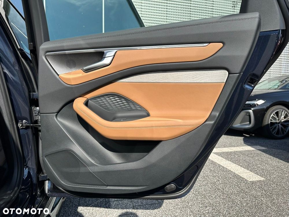 Audi A6 Allroad - 29