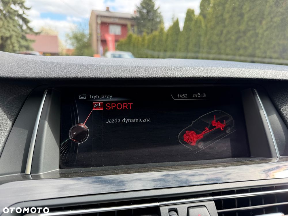 BMW Seria 5 525d xDrive Luxury Line - 30