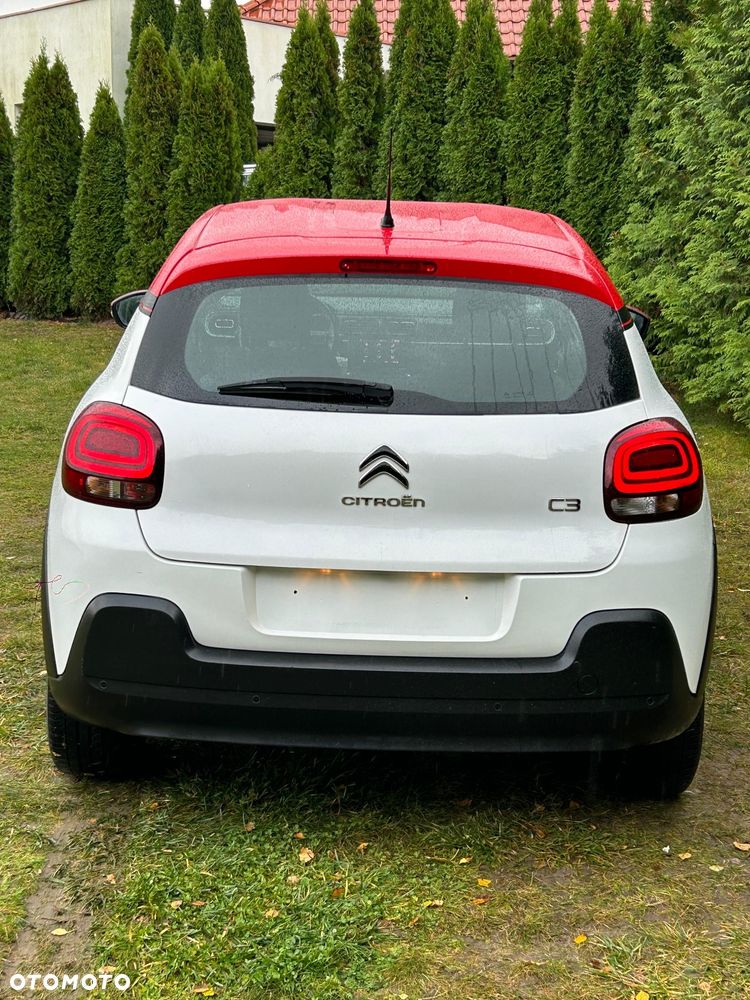 Citroën C3 1.2 PureTech Shine - 23