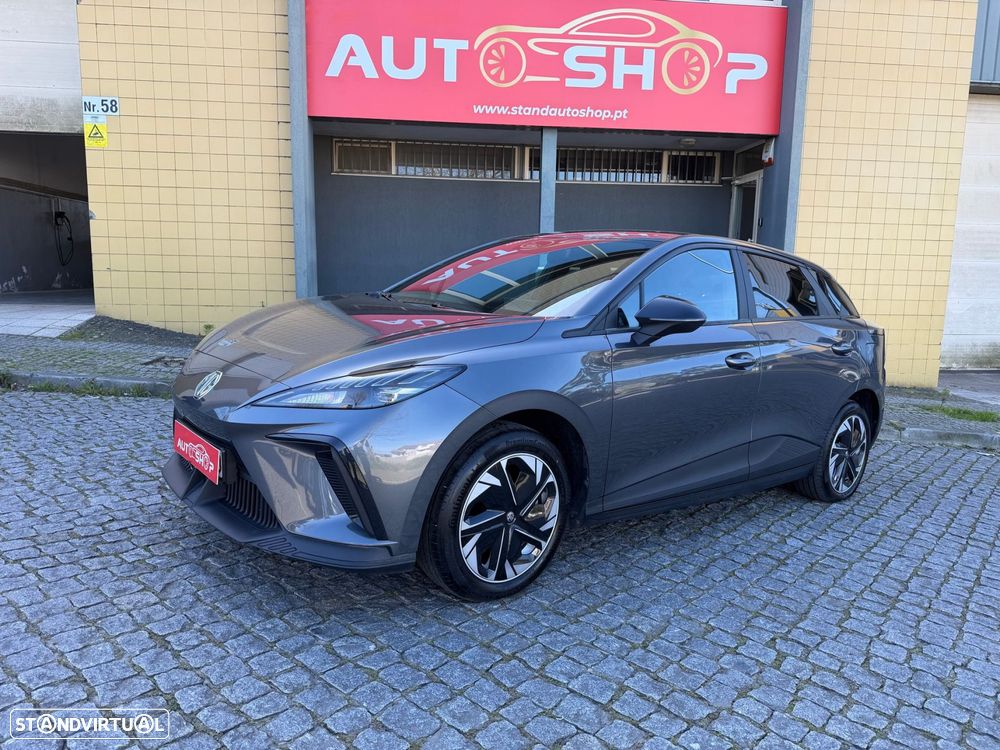 MG MG4 64 kWh Luxury - 5