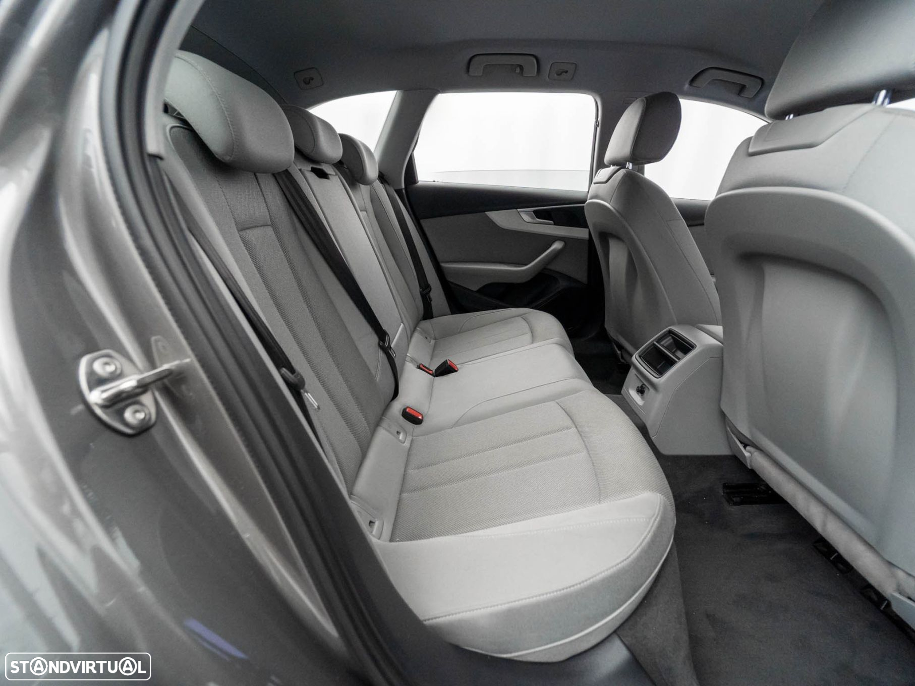 Audi A4 Avant 35 TDI S tronic - 40