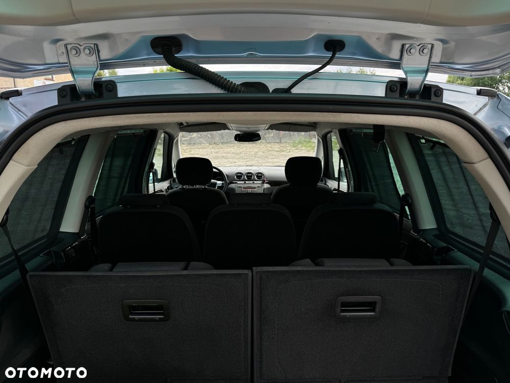 Ford Galaxy 2.0 TDCi Ghia - 8