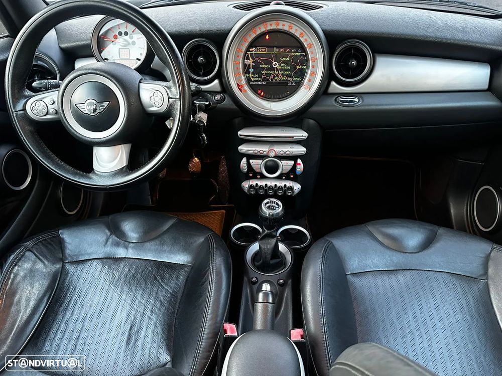 MINI 3 Portas Cooper D - 5
