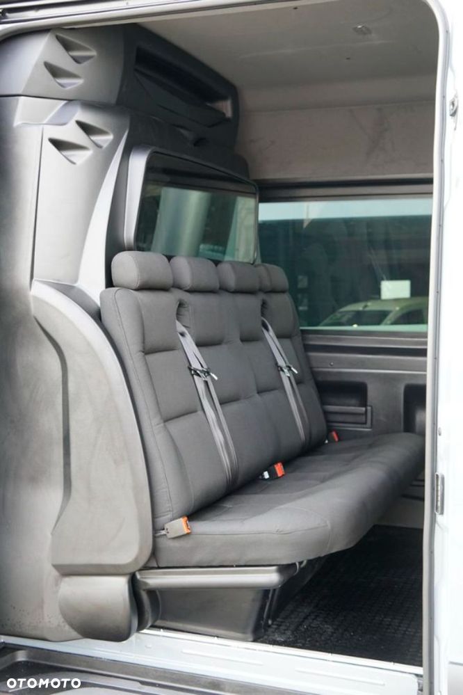 Mercedes-Benz Sprinter Brygadówka 7 osobowy - 16