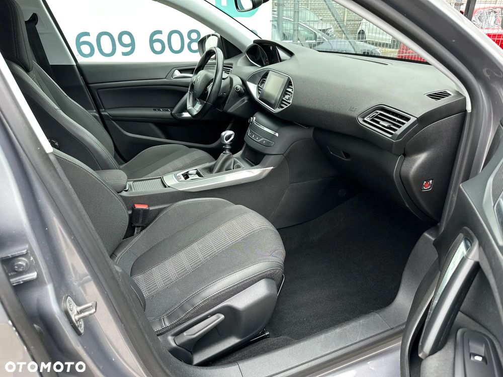 Peugeot 308 - 15