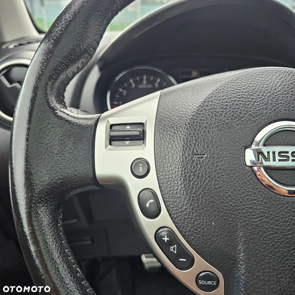 Nissan Qashqai - 16