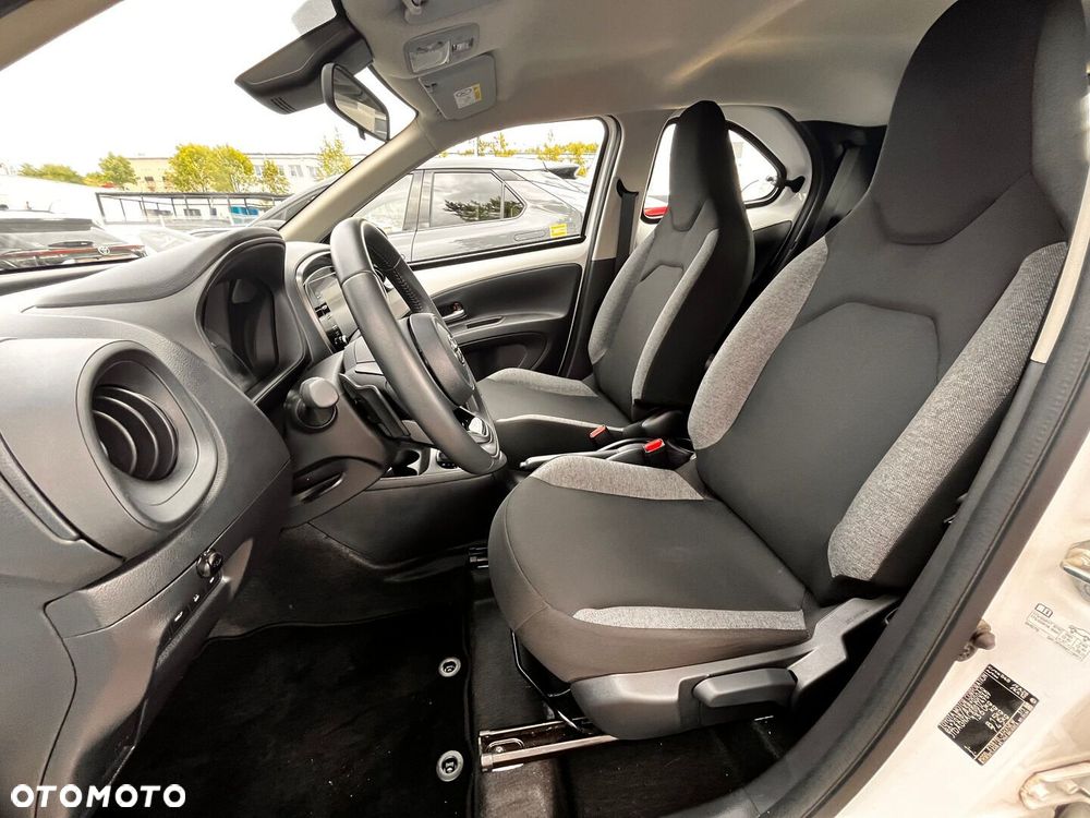 Toyota Aygo X 1.0 VVT-i Comfort CVT - 19