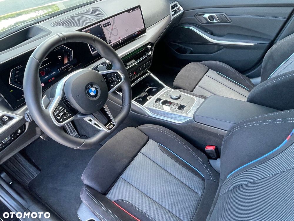 BMW Seria 3 330i M Sport sport - 16