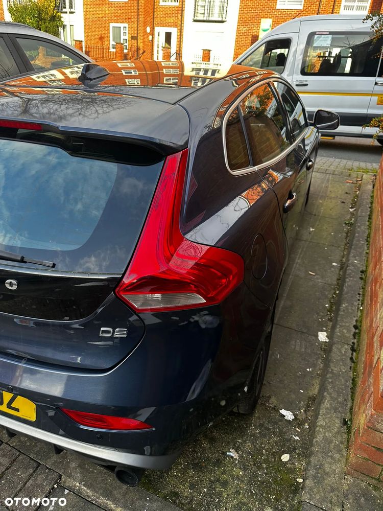 V40 r-design 1.6 Diesel wszystkie części potrzebujesz czegoś dzwoń 2015rok - 4