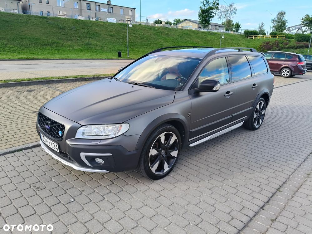 Volvo XC 70 D5 AWD Summum - 1